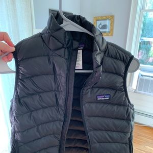 Women’s Patagonia vest black
